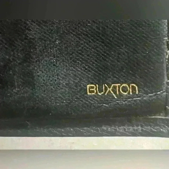 Men’s Buxton  Bifold wallet Black Leather With Crocodile embossed stripe . - Picture 3 of 3